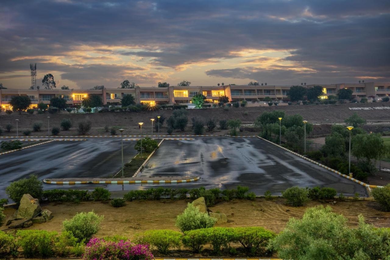 Airport Hotel And Resort Abha Esterno foto