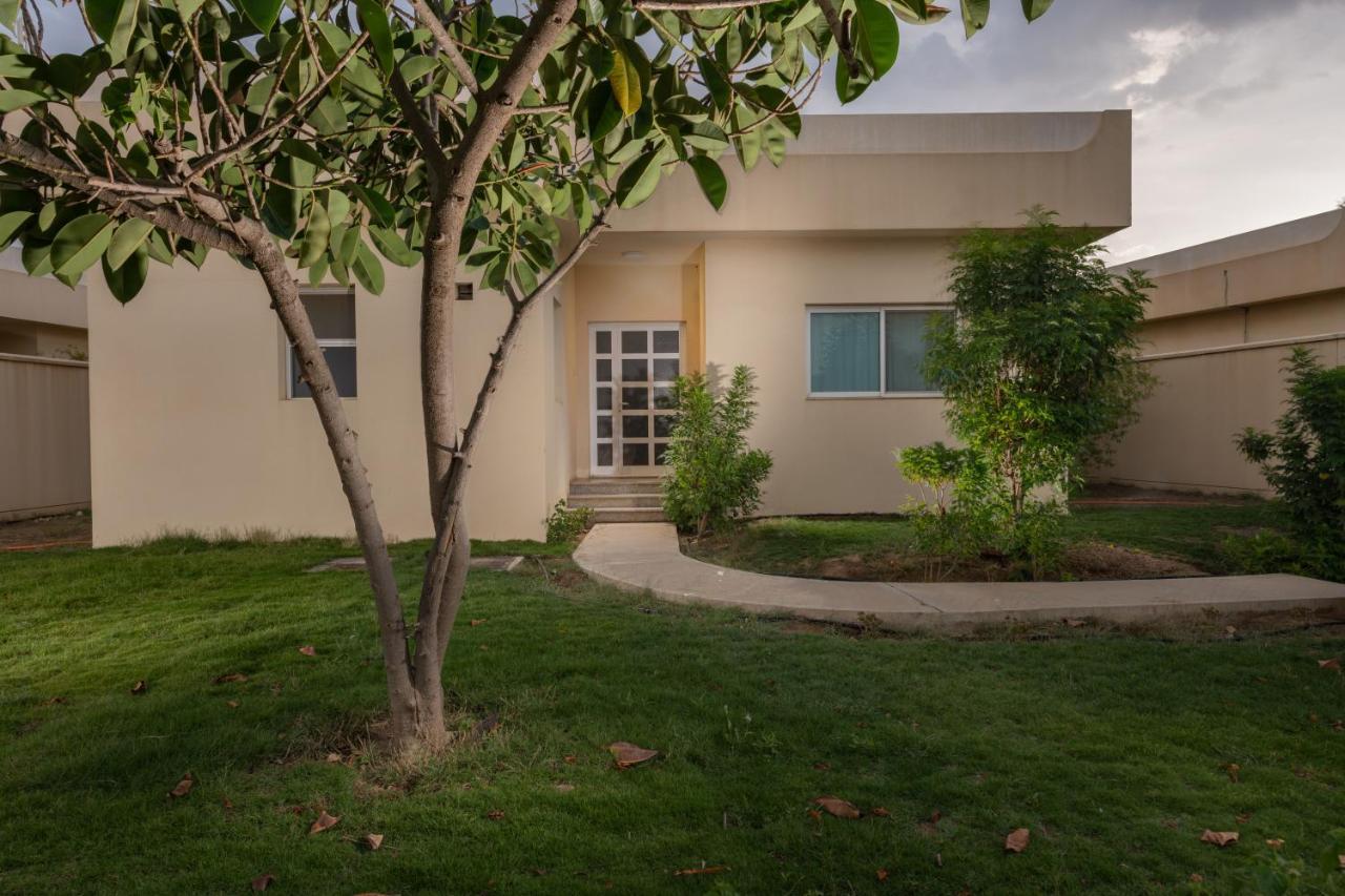 Airport Hotel And Resort Abha Esterno foto